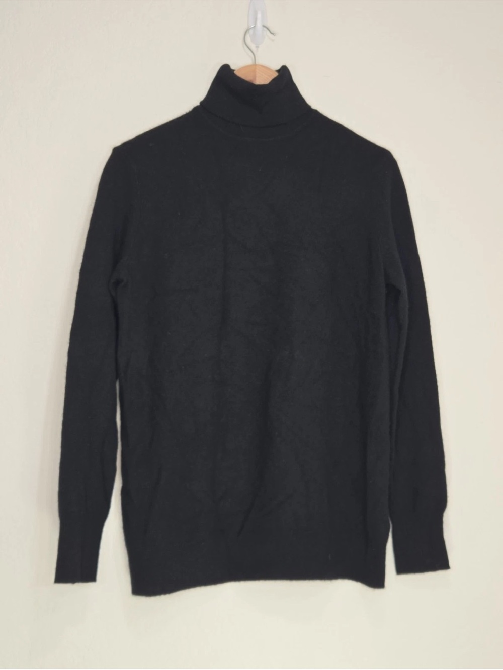 Equipment 100% Cashmere Sweater Black Delafine Turtleneck Pullover Size S Womens